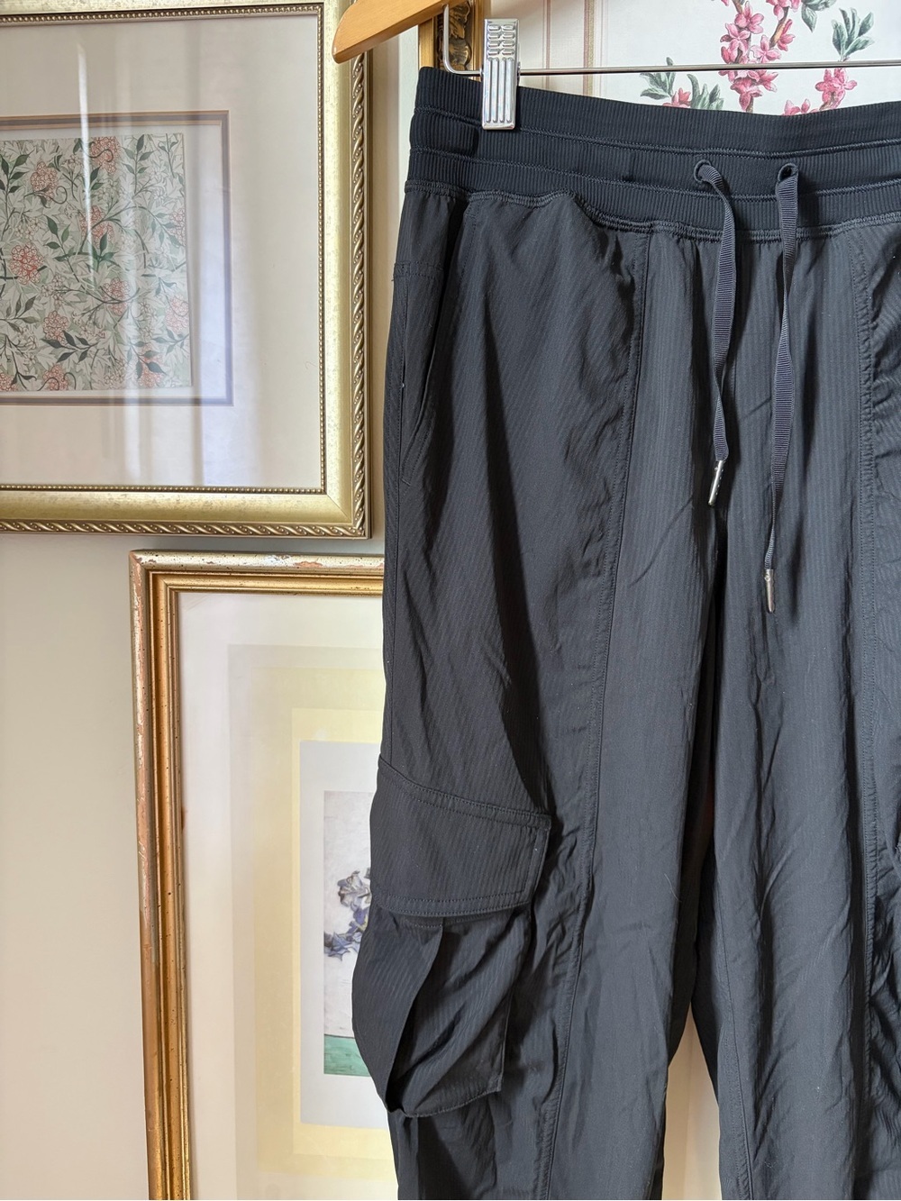 Lululemon Dance Studio Relaxed-Fit Mid-Rise Cargo Jogger Black XS - Picture 8 of 10
